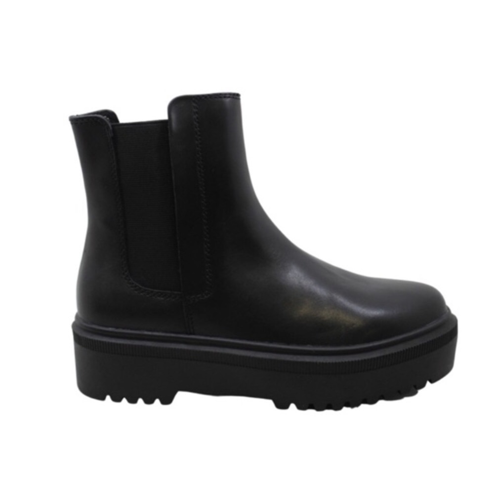 Aqua Loren Black Leather Platform Ankle Boots - Picture 3 of 11